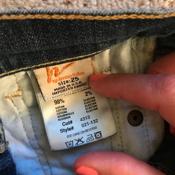 Citizen of humanity jean shorts - Picture 3 of 3